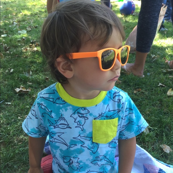 Meet your Posher, Melissa - Picture 1 of 1